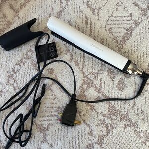 ghd Platinum+ Hair Straightener White Black Flat Iron Professional Styler